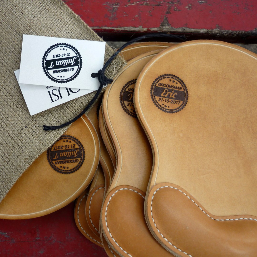 Δερμάτινο mousepad COMMA με εργονομικό σχεδιασμό και δυνατότητα χάραξης.