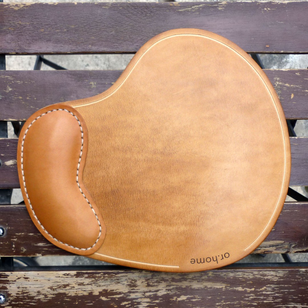 mousepad ιδανικό για εργασία και gaming.