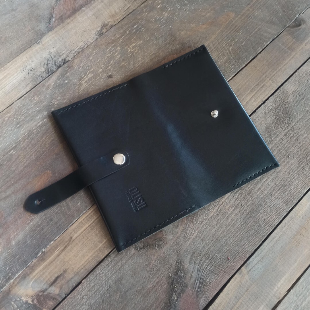 Δερμάτινη καπνοθήκη χειροποίητη από ιταλικό δέρμα Artigiano del Cuoio