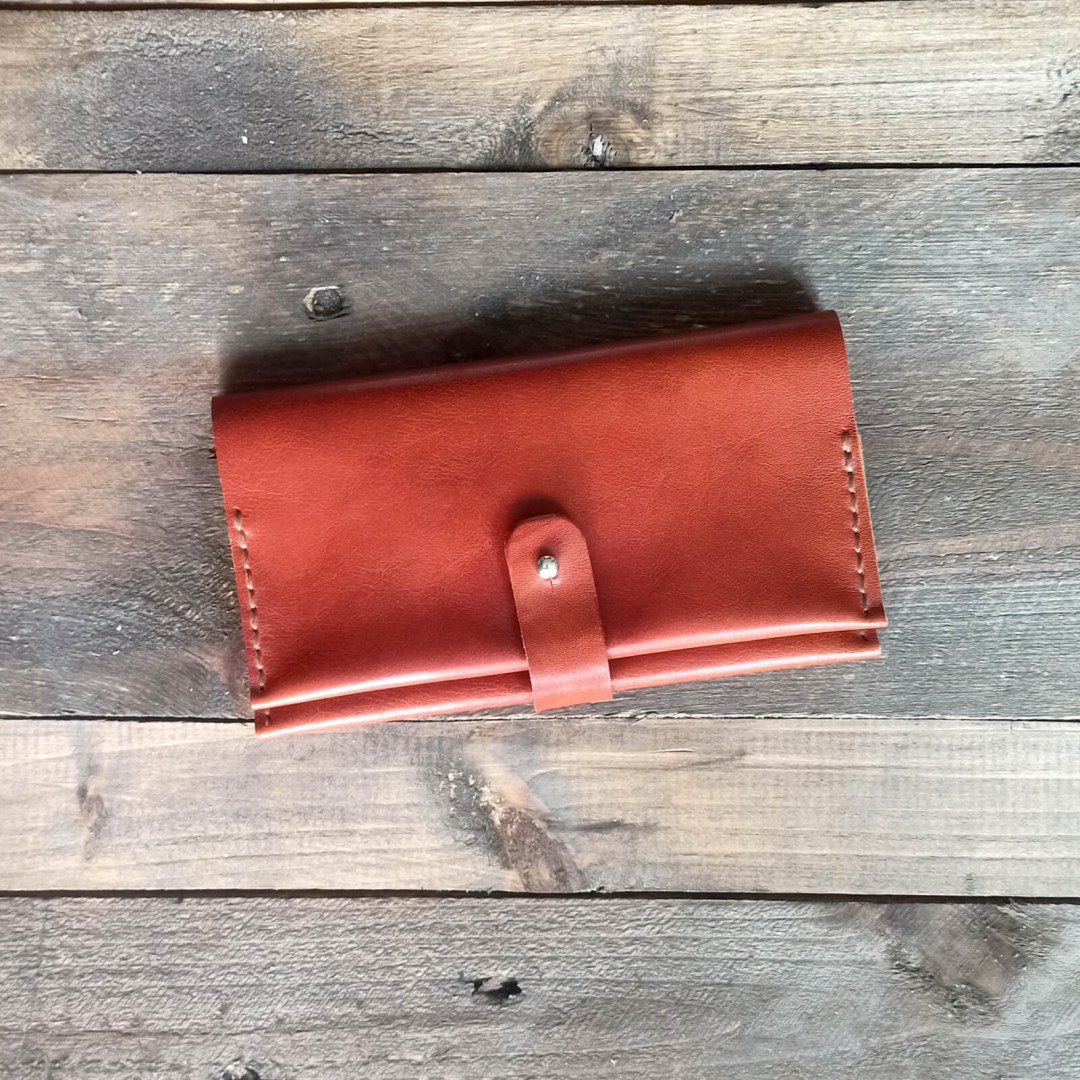 Δερμάτινη καπνοθήκη χειροποίητη από ιταλικό δέρμα Artigiano del Cuoio