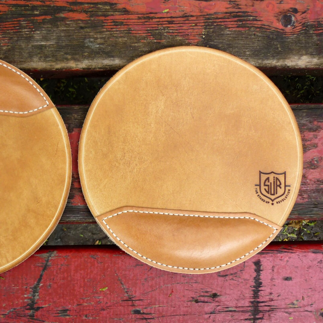 Προσωποποιημένο mouse pad DOT με χαραγμένα αρχικά ή λογότυπο.