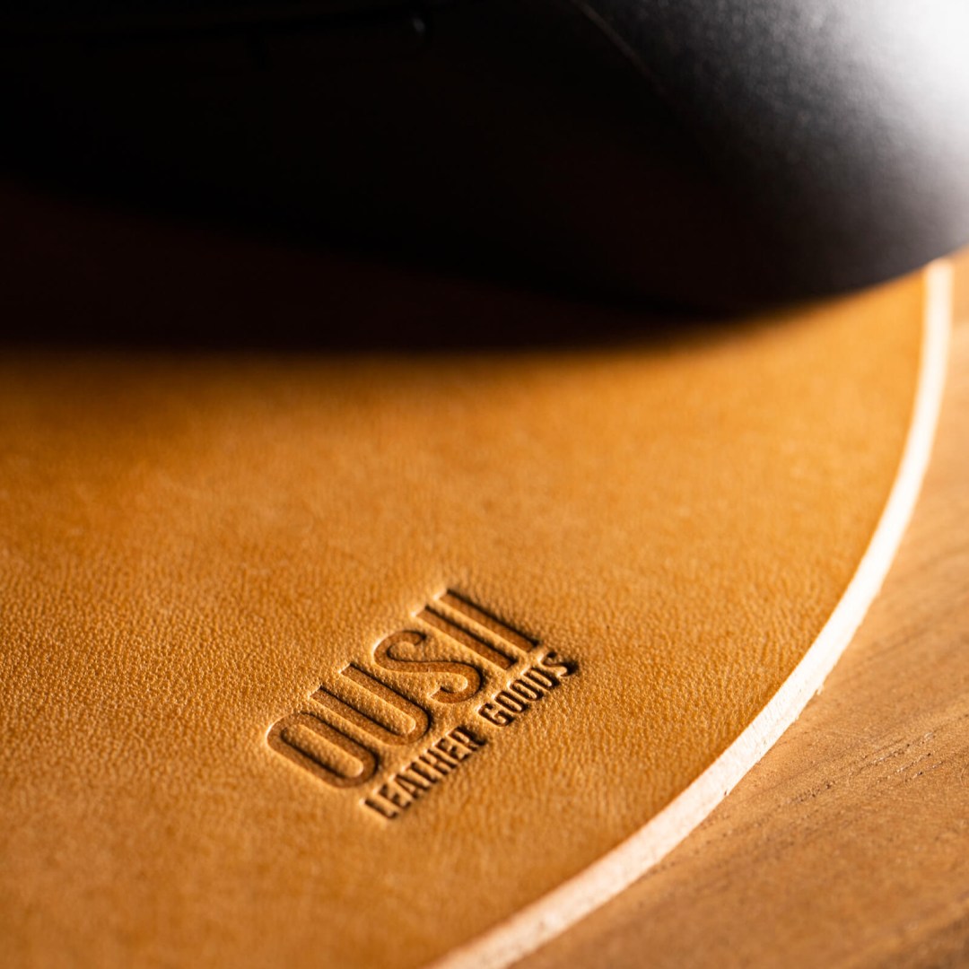 Δερμάτινο mousepad ROUND με δυνατότητα χάραξης