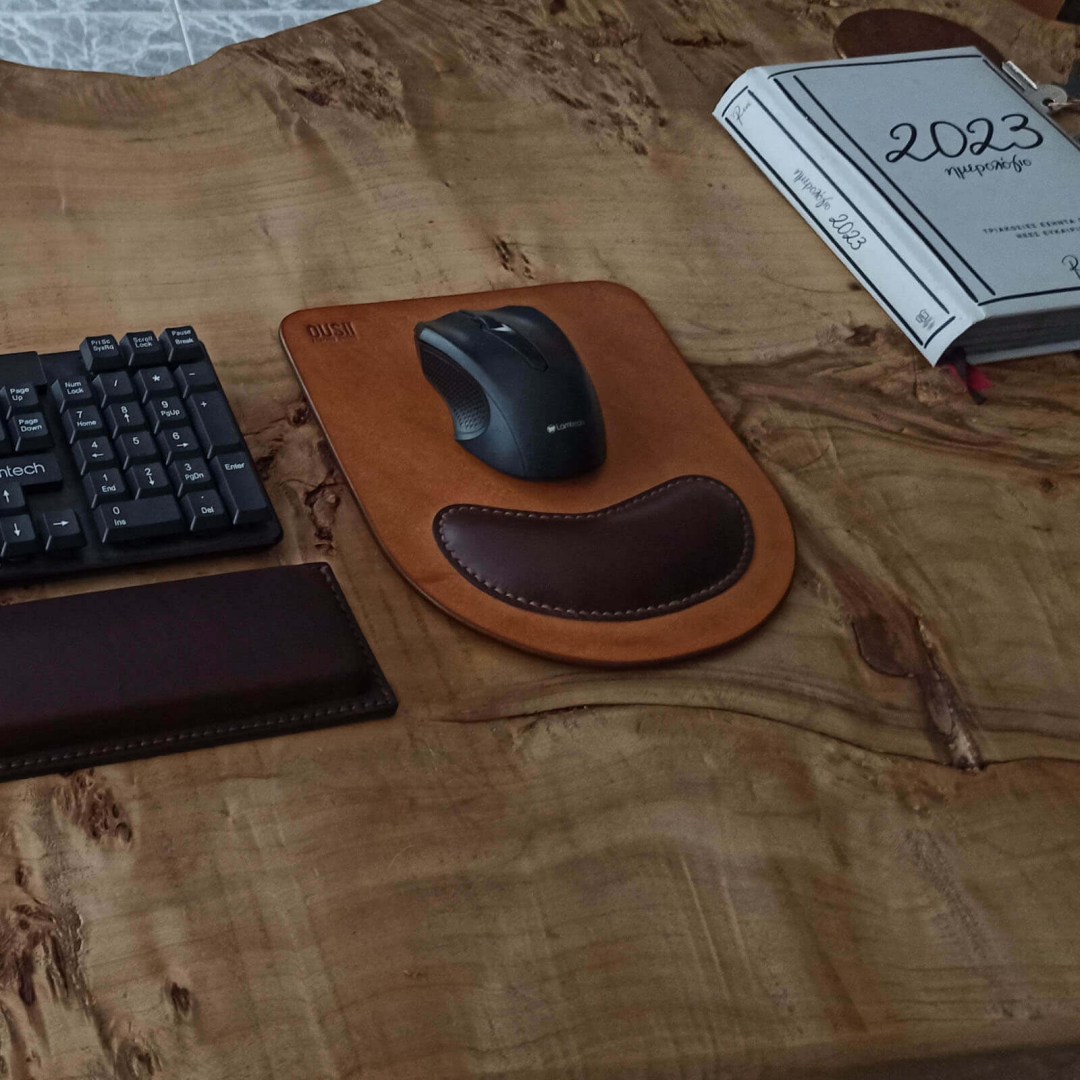 Χειροποίητη κατασκευή από φυσικό δέρμα πάχους 3,5–4 χιλιοστών