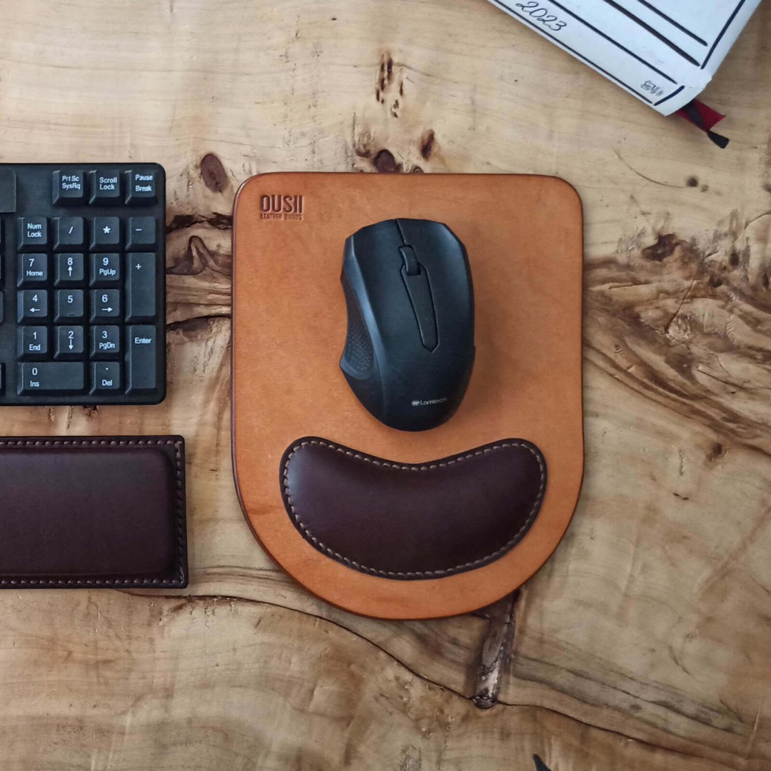 Δερμάτινο mosepad κατάλληλο για χρήση με όλα τα ποντίκια